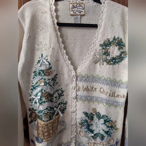 1998 Women's Vintage Christmas Cardigan | Holiday Sweater | Heirloom Collectable - Picture 2 of 4